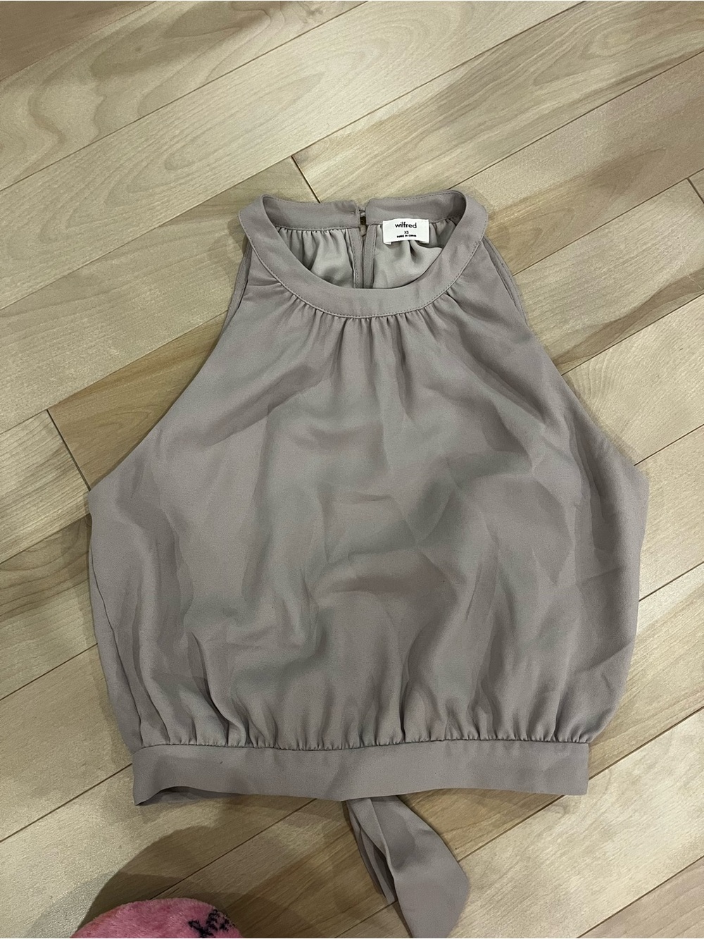 Aritzia - Wilfred New Cadence Tie-Back Camisole